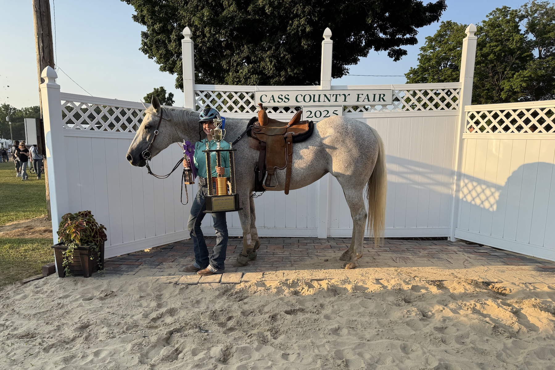 youth horse exhibitor cass county fair